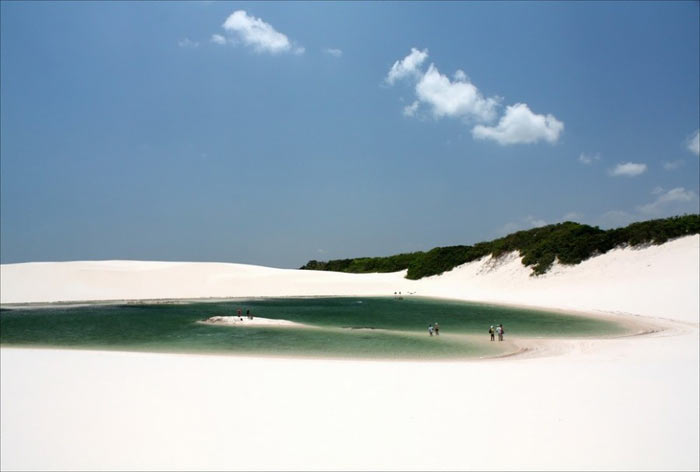 تصاویر و عکس هایی از عجایب خارق العاده و زیبای صحرای سفید برزیل