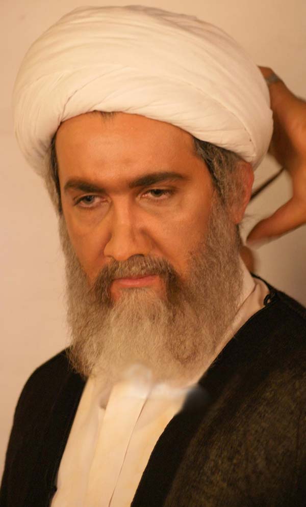 تصاویر و عکس های دیدنی از بازیگران ایرانی در لباس روحانیت